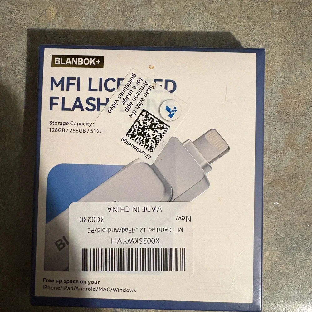 MFI Licensed Flash Drive - Gray